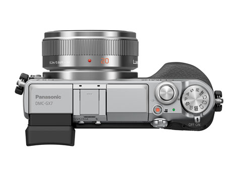 Panasonic Lumix GX7, comandi e ghiere facili e intuitive